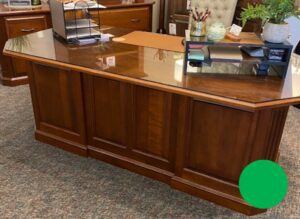 BUC-101 | Buckingham Executive Desk