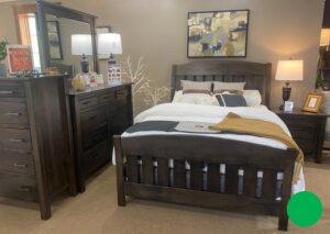 28Q LAN | Lindholt Bedroom Set