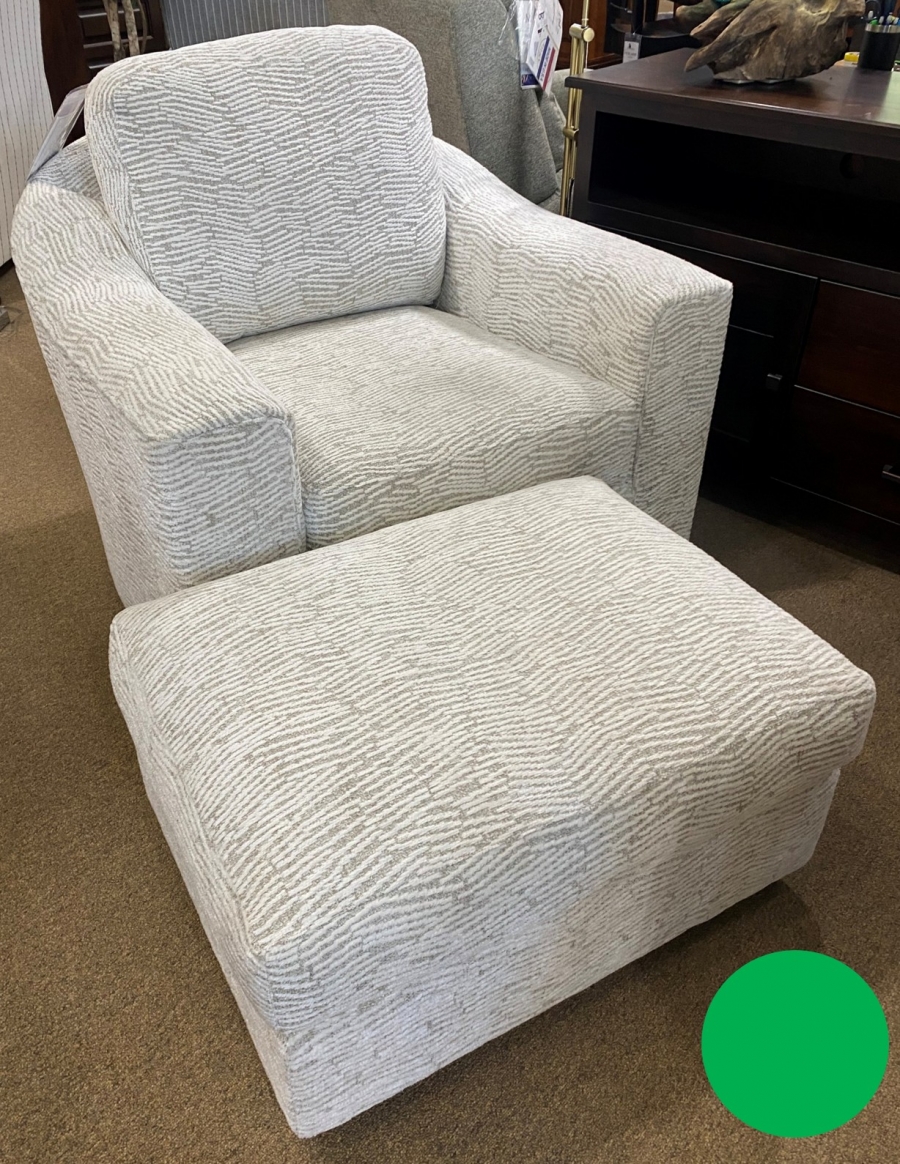 559 LOU | Swivel Glider and ottoman