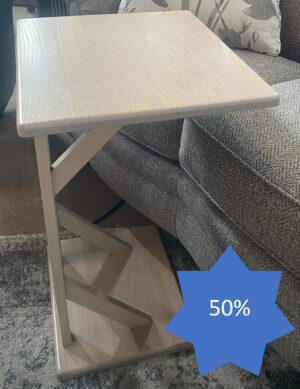 2052 | Laptop Sofa Server