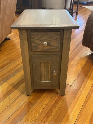 25-C | Hartford End Table