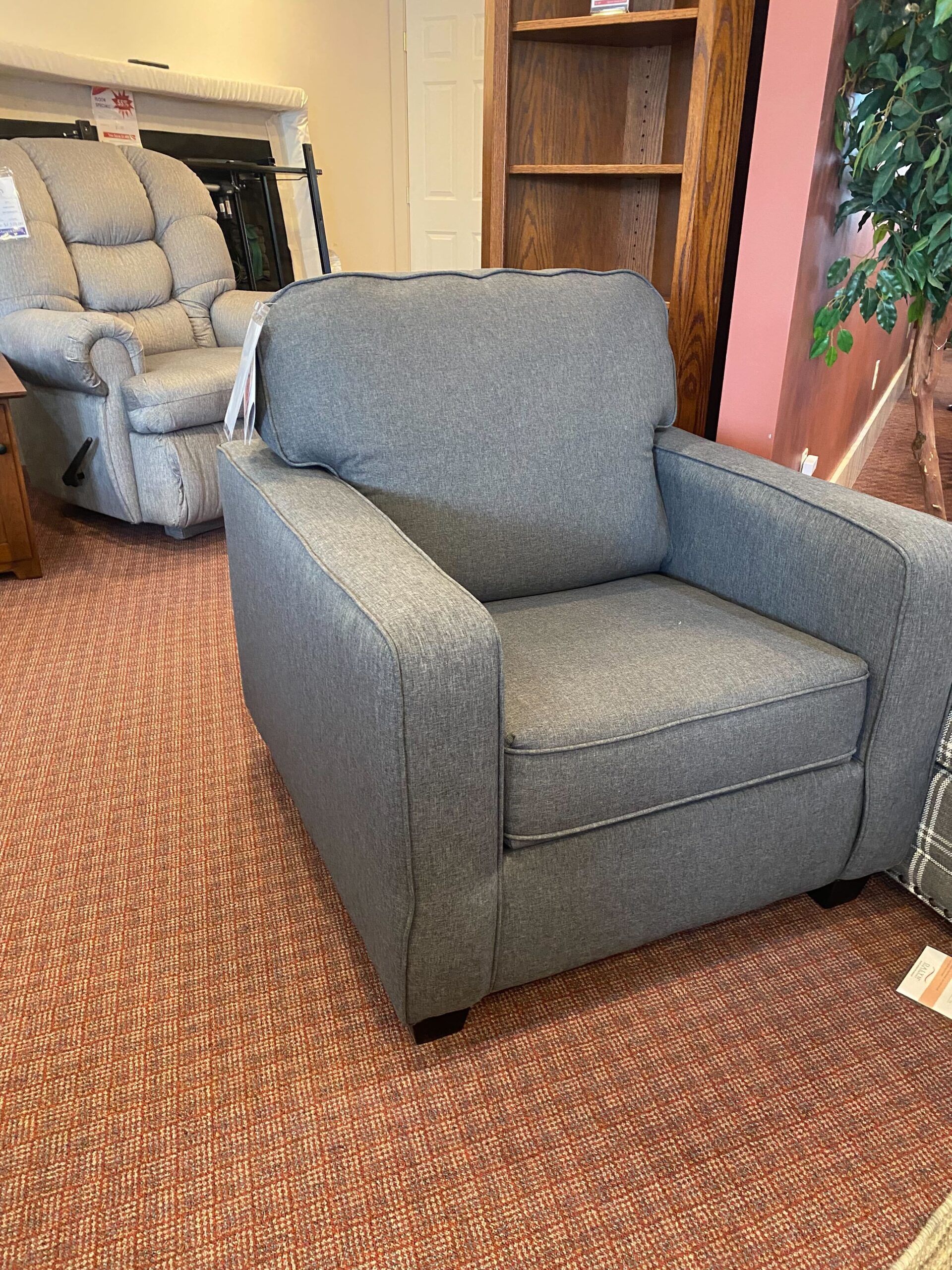 480-11 | Stationary Chair