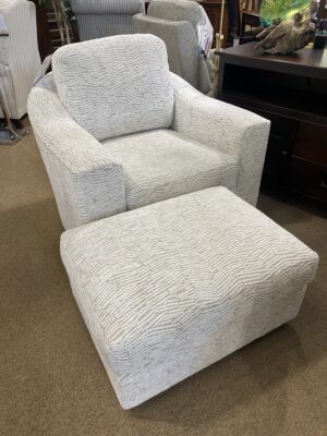 559 LAN | Swivel Glider and ottoman