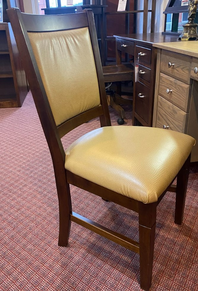 AC193 | Francois Side Chair