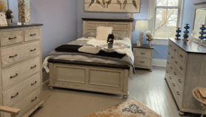 TR420001 | Hickory Grove Bedroom Set