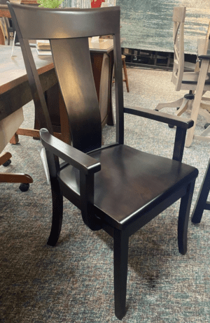 2017-0400 | Jamestown Arm Chair