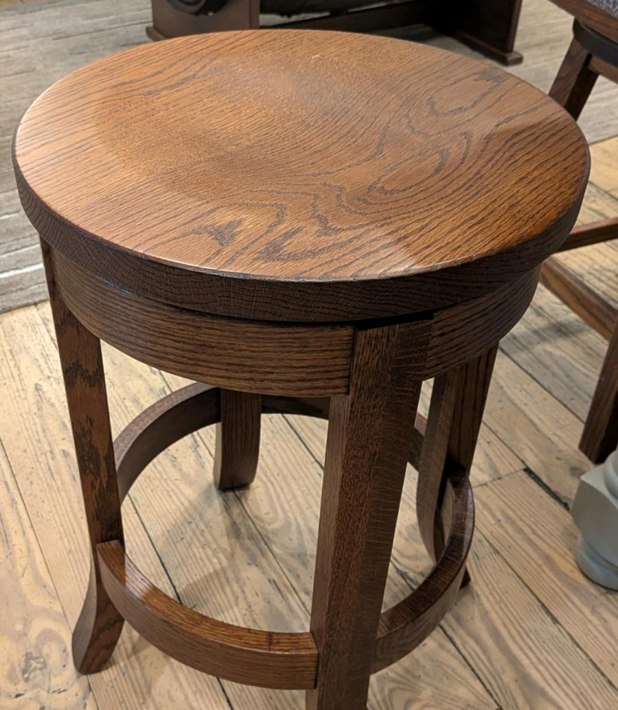 CL325 | Clanton Barstool