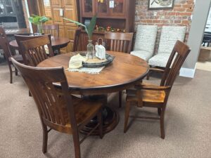 32-100 LAN | Burlington Dining Set