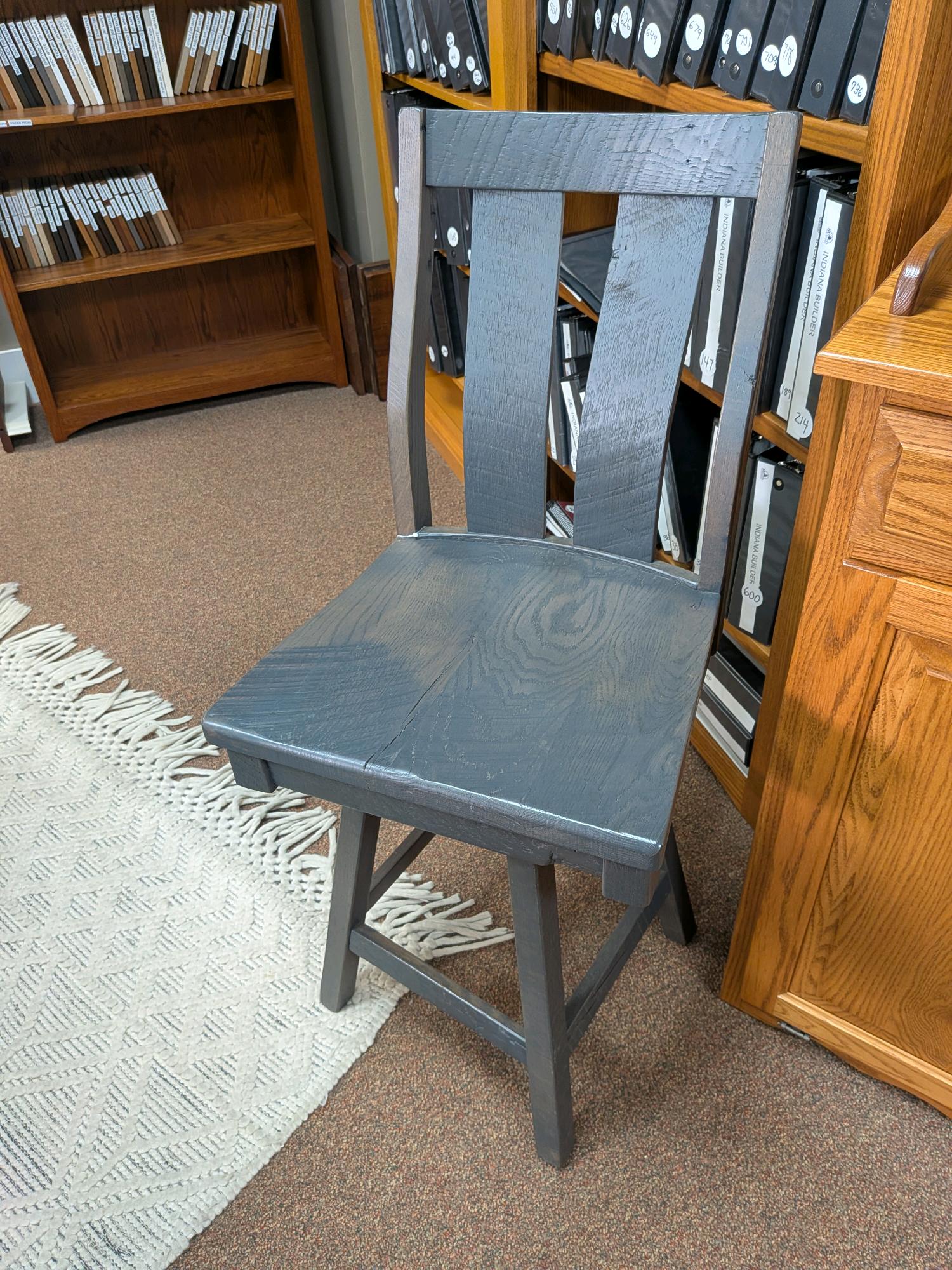 2017-24BS | Silverton Swivel Barstool