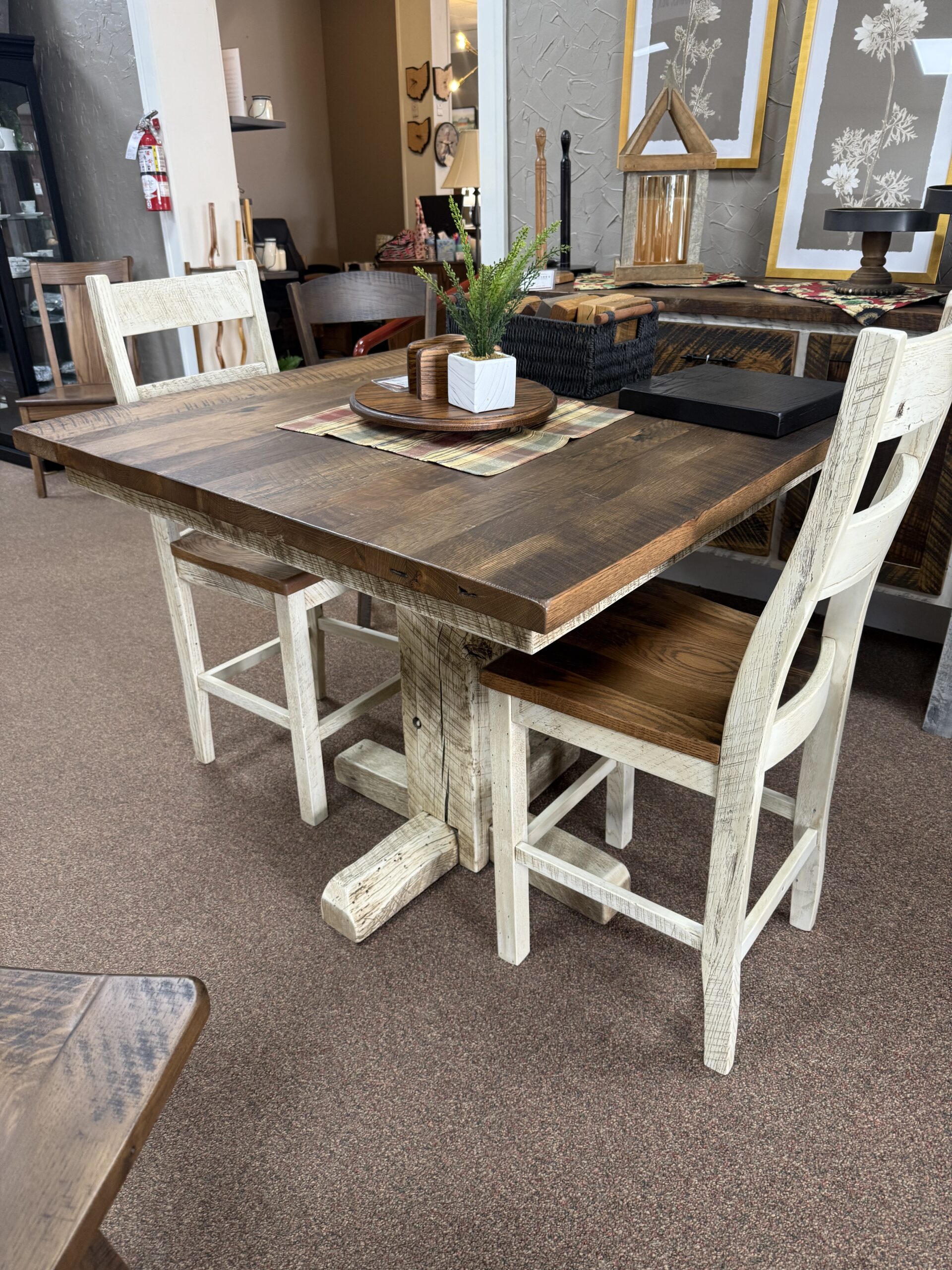 ST4242 | Settler's Pub Set