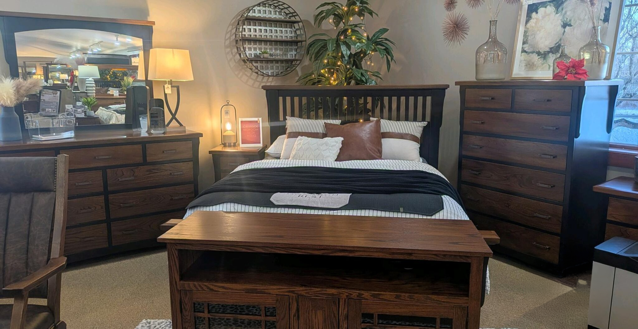 CMQB | Creekside Bedroom Set