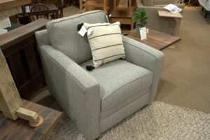 2713F40 | Stationary chair