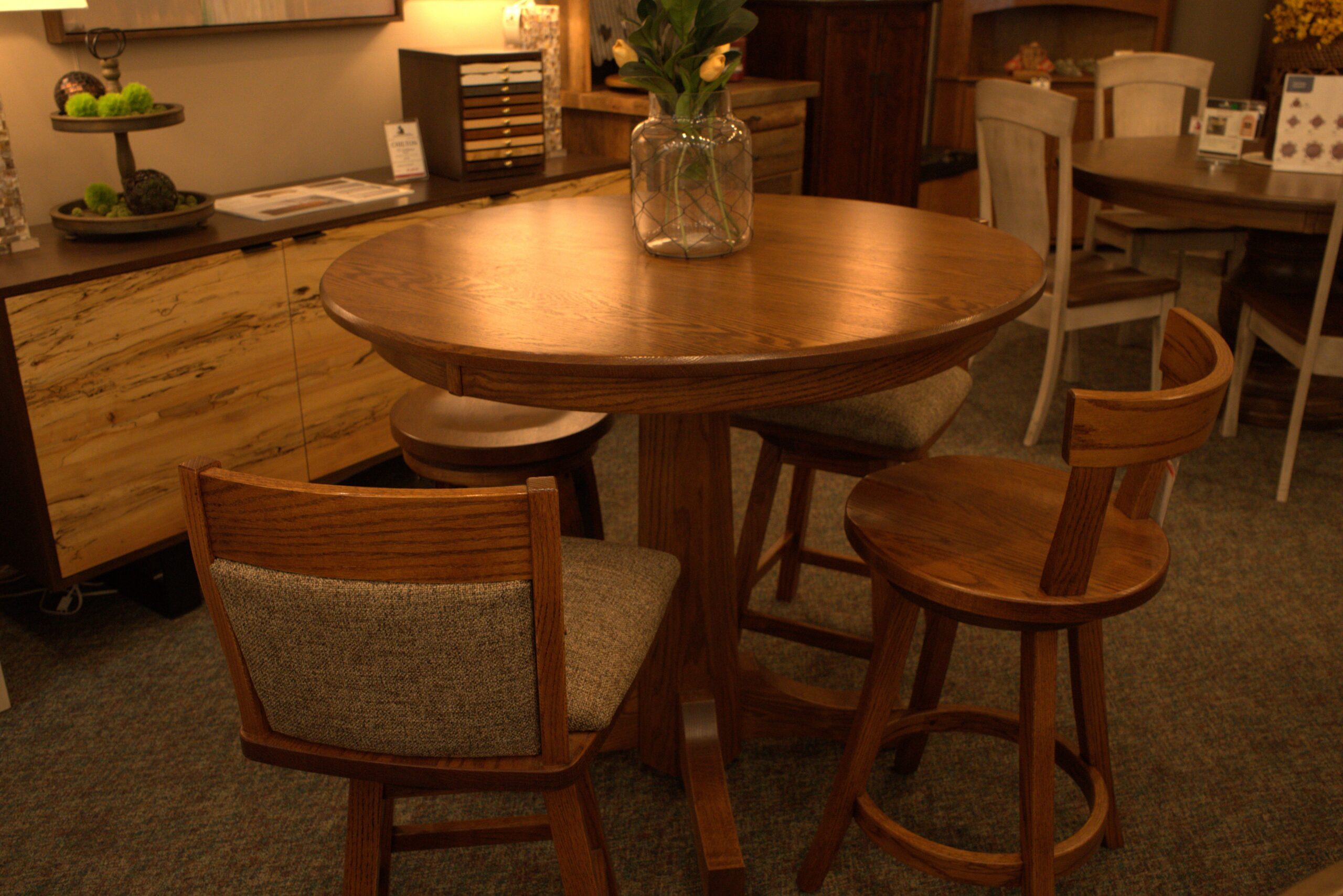 418-101|  Pinnacle single pedestal pub table