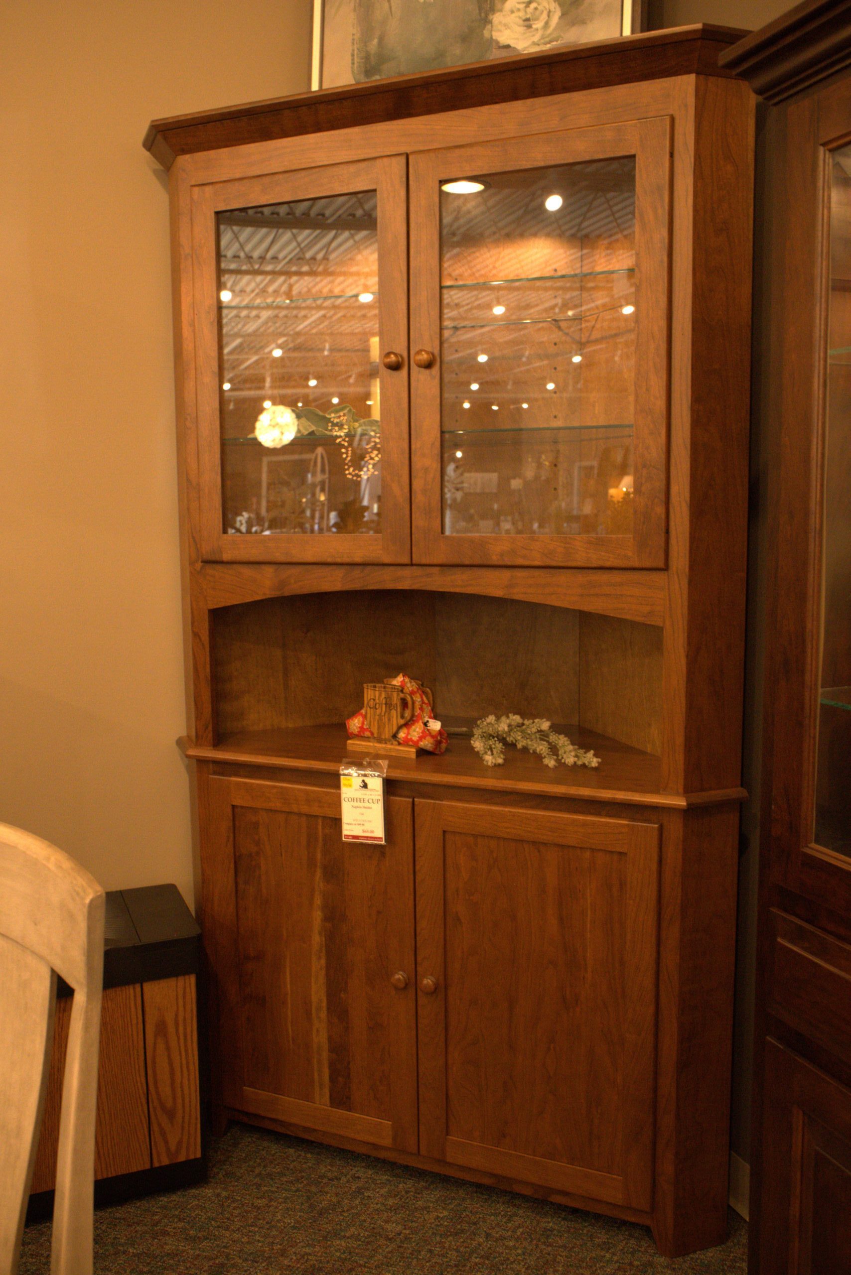 S34CH |  Shaker 34" corner hutch