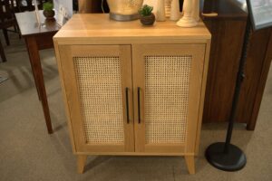 ED-429 | Sofi entry table